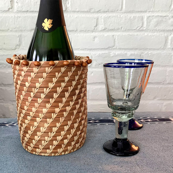 Wicker wine holder hot sale