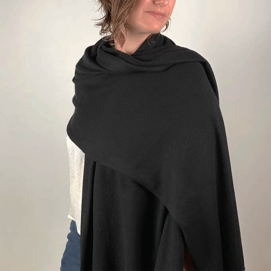 Fair trade cashmere scarf black