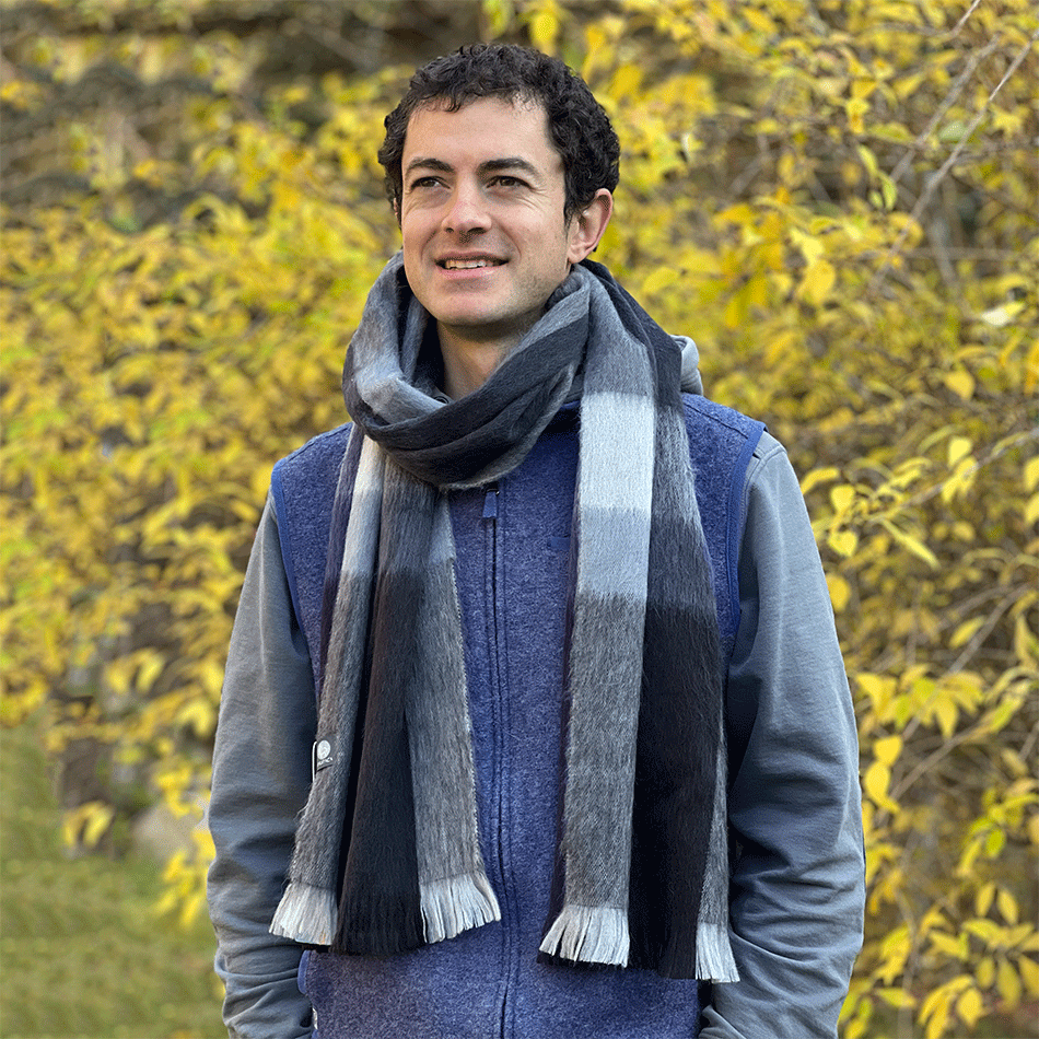 Fair trade alpaca scarf men