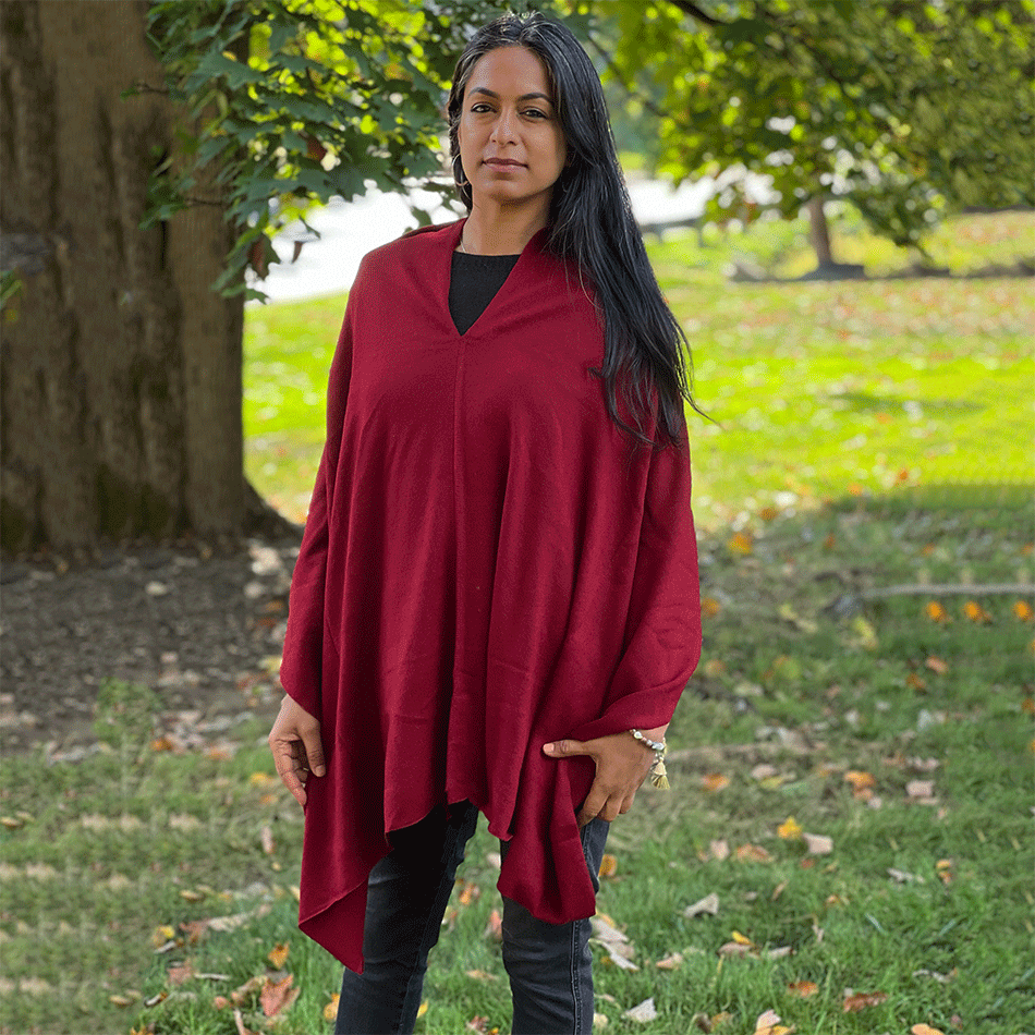 Fair trade cashmere poncho red