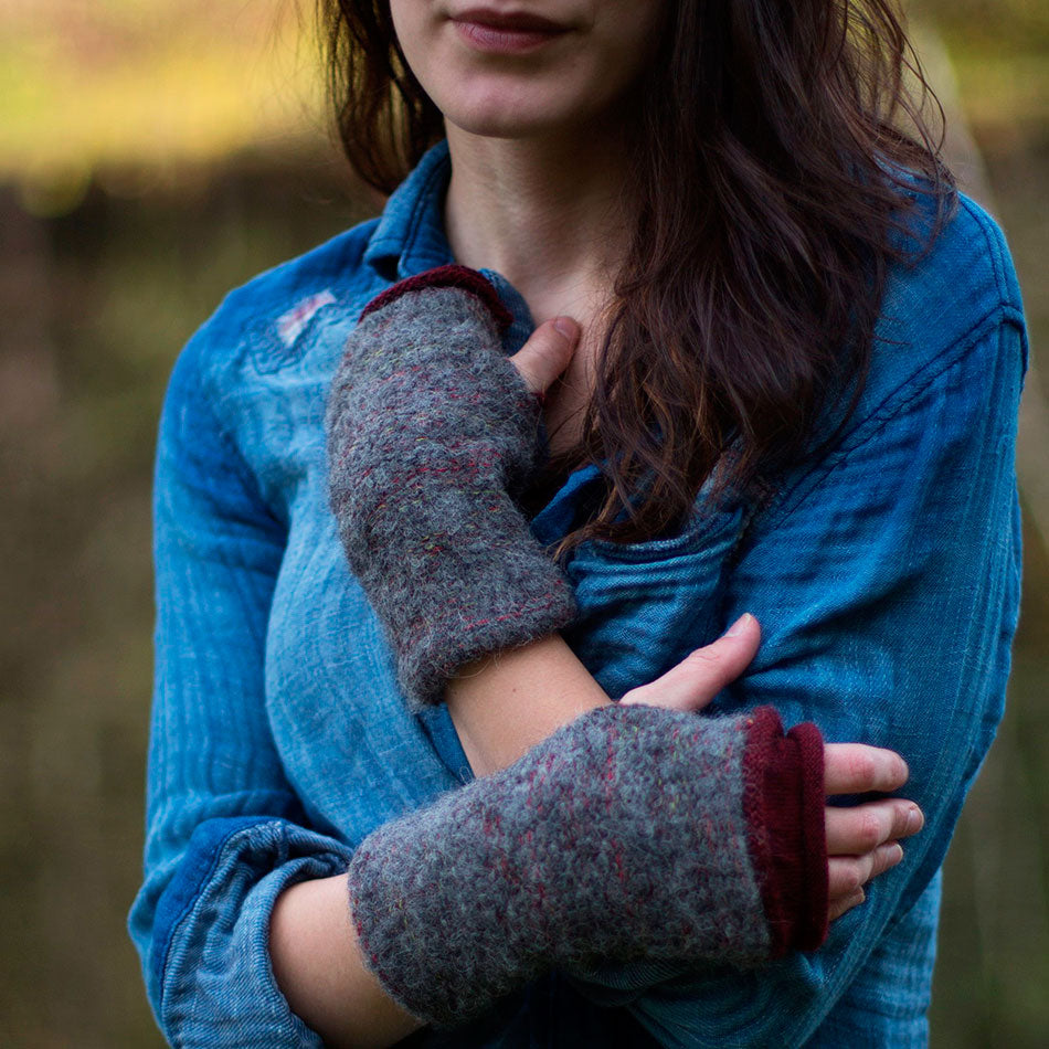 Fair trade alpaca fingerless gloves handmade in Peru